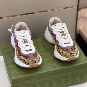 Zapatillas de Marca de Alta Calidad al por Mayor para Mujer y Hombre Zapatos de Lujo de Diseñador para Caminar Zapato Deportivo de Lujo Personalizado en Piel Genuina - Product Image 4