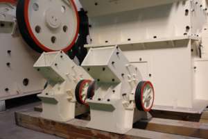 Precio de fábrica, trituradora de molino de martillo de doble etapa, nueva máquina trituradora de doble rodillo, Motor de núcleo, engranaje de cojinete de motor, caja de cambios PLC - Product Image 5