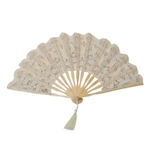 Katlanır el Fan zarif pamuk el yapımı Vintage Retro Fan bayan beyaz dantel Fan düğün bale için