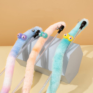 Gioco per Gatti a Forma di Bruco <span class=keywords><strong>Super</strong></span> Carino, Bacchetta Teaser con Occhioni Grandi in PVC e Metallo, Resistente ai Morsi con Peluche e Campanello, Giocattoli Antigraffio Vendita all'Ingrosso dalla Fabbrica - Product Image 2