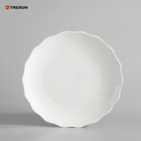 Assiette en céramique de dentelle gaufrée Vintage de côté de dîner blanc pur assiette de vaisselle en porcelaine fine en céramique florale pour mariage