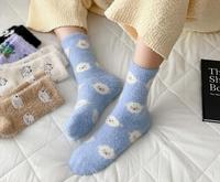 Chaussettes tubulaires chaudes et tendance pour femmes, en fausse fourrure, épaisses et confortables, style décontracté pour la maison, motif animalier