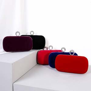 Altavoz Portátil Inalámbrico de Alta Calidad con Forma de Barra de Sonido Estéreo con Luz - Product Image 3