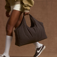 Sac fourre-tout matelassé en nylon personnalisé, grand format, léger et lavable, pour le sport, les voyages, le travail et le quotidien, idéal pour les trajets et la mode.