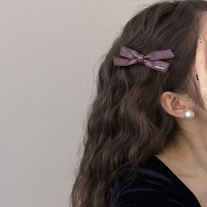 إكسسوار شعر نسائي فاخر أنيق ، دبوس شعر بفيونكة بحروف جلدية راقية ، دبوس شعر بنمط حلو ، مشبك جانبي للحفلات - Product Image 4