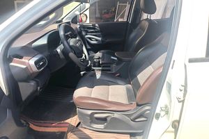 I-suzu Lingtuo Camions Camionnettes Caméra J-<span class=keywords><strong>MC</strong></span> Camion Léger ACC Automatique 4x4 Voiture Pick up 4x4 4 Portes 5 Places Camionnette utiliser pas cher - Product Image 5