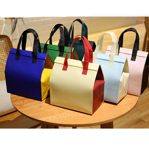 <span class=keywords><strong>Borsa</strong></span> <span class=keywords><strong>Termica</strong></span> Personalizzata <span class=keywords><strong>per</strong></span> Negozio di Tè e Caffè, Portabottiglie <span class=keywords><strong>per</strong></span> 1 2 4 Bevande, <span class=keywords><strong>Borsa</strong></span> Isolante in Alluminio Non Tessuto - Product Image 5