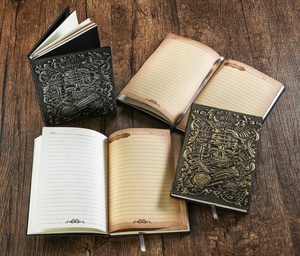 Cuaderno A5 de cuero Tapa dura vintage en relieve de 100 páginas Premium de varios estilos para juegos de mesa - Product Image 6