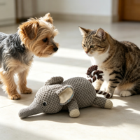 Jouet à mâcher pour chien en peluche en forme d'éléphant avec queue en corde tressée, jouet interactif couineur en tissu texturé durable pour CHIEN & CHAT