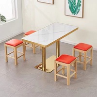 Table basse rectangulaire en marbre de luxe léger pour hôtels et maisons d'hôtes; Table d'appoint créative, table de chevet moderne