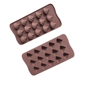 Molde de Silicona Divertido con Forma de Caca, 15 Cavidades, para Chocolate, Jabón y Repostería - Product Image 5