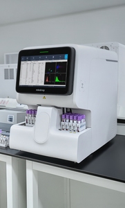 Analizador Hematológico de 5 Partes Mindray BC-700/BC-720 con ESR / Contador Automático de Células Sanguíneas de Cinco Partes para Uso Veterinario - Product Image 2