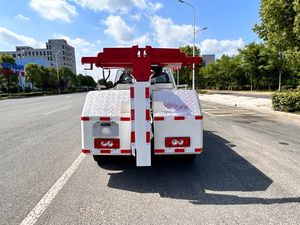 Camion de Remorquage Pick-up Diesel Automatique Foton 4x4 Nouveau Design |   Dépanneuse spéciale pour garage souterrain pour le sauvetage dans les espaces confinés - Product Image 6