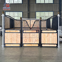 Écuries de grange pour chevaux Boîtes de stalle portatives extérieures Portes de stalle pour chevaux Panneaux d'écurie pour chevaux
