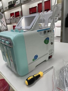Appareil de beauté multifonctionnel 6 en 1/7 en 1 de deuxième génération, machine à hydro-dermabrasion, machine à jet peel, équipement de spa très vendu - Product Image 4