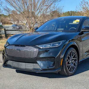 <span class=keywords><strong>Ford</strong></span> <span class=keywords><strong>Mustang</strong></span> <span class=keywords><strong>Mach</strong></span>-<span class=keywords><strong>E</strong></span> GT <span class=keywords><strong>AWD</strong></span> 2024 d'occasion, conduite à gauche, sièges en cuir, caméra de recul, 75001-100000 milles, écran tactile, phares au xénon - Product Image 1