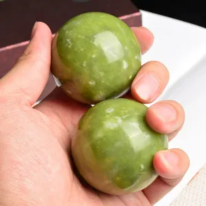 2 Pcs טבעי ירקן אבן כושר עיסוי רולר ודינג כדור עבור יד רגל בריאות להירגע גוף עיסוי כלים
