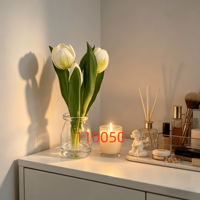 Bunga Tulip Plastik Tiruan Warna Putih Susu Tahan Lama, Vas Kaca, Tanaman Pot untuk Dekorasi Rumah Estetika Modern