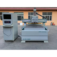 Prix promotionnel Rensolin RSL1325K12 Machine de fraisage CNC pour bois à 3 axes en ligne droite, système de contrôle Syntec, vis à billes allemande, aspiration