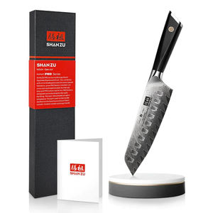 <span class=keywords><strong>SHAN</strong></span> <span class=keywords><strong>ZU</strong></span> <span class=keywords><strong>Couteau</strong></span> Santoku 7 "Série <span class=keywords><strong>GYO</strong></span> Noyau en acier damas japonais Lame damas forgée Couteaux Santoku de cuisine avec boîte-cadeau - Product Image 1