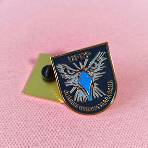 Broche colorée Santiago <span class=keywords><strong>de</strong></span> Compostela Chemin des Pèlerins en métal, accessoires vestimentaires religieux avec bijoux gravés, vente en gros - Product Image 6