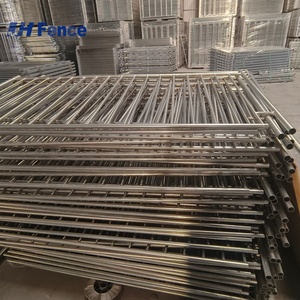 Panneau pour bétail à haute résistance : <span class=keywords><strong>grille</strong></span> et bords renforcés résistent à la flexion, aux coups de pied et à la pression des animaux lourds - Product Image 4