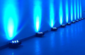 9X10W <span class=keywords><strong>RGBW</strong></span> 4in1 6X18W Pin Không Dây Điều Khiển Từ Xa WiFi Pin Par <span class=keywords><strong>Flat</strong></span> Light - Product Image 4