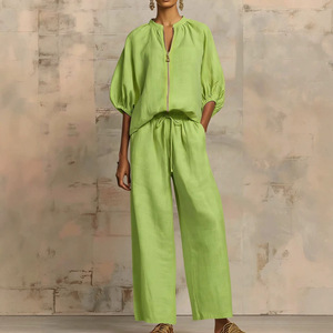 Combinaison décontractée unie à col zippé et jambes larges pour femme – Nouvelle collection été – <span class=keywords><strong>Combishort</strong></span> une pièce - Product Image 4