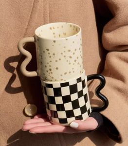 Tazas <span class=keywords><strong>de</strong></span> café <span class=keywords><strong>con</strong></span> salpicaduras <span class=keywords><strong>de</strong></span> pintura <span class=keywords><strong>de</strong></span> estilo INS, tazas <span class=keywords><strong>de</strong></span> café <span class=keywords><strong>de</strong></span> colores personalizadas <span class=keywords><strong>con</strong></span> mango giratorio, <span class=keywords><strong>taza</strong></span> <span class=keywords><strong>de</strong></span> regalo <span class=keywords><strong>de</strong></span> motas <span class=keywords><strong>de</strong></span> cerámica para amigos - Product Image 1
