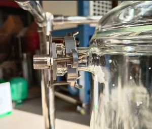 Reaktor Pirolisis Laboratorium Berkualitas Tinggi Auto Lift 5l 10l 20l Reaktor Kaca Berjaket - Product Image 3