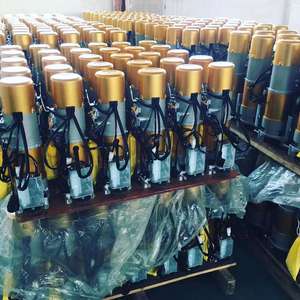 Abrepuertas de Garaje Automático Eléctrico <span class=keywords><strong>Chuango</strong></span> AC-1P-600 1P AC 220V 600KG de Alta Calidad, Diseño Moderno, Motor para Puerta Enrollable, 3 Años de Garantía CE - Product Image 4