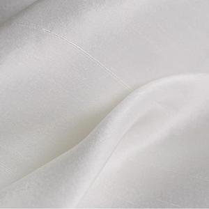 Vente en gros 100% <span class=keywords><strong>tissu</strong></span> <span class=keywords><strong>Doupion</strong></span> en soie de mûrier 17mm 18mm 19mm tailles pour les filles à plusieurs occasions - Product Image 4