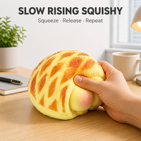 Jouet Squishy en forme de pain ananas, à remontée lente, doux, design joues griffes, anti-stress, accessoire de bureau