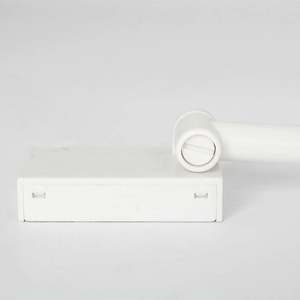 Base Magnética Moderna para Letreros de Acrílico y Metal, Superficie Blanca, Logotipo Personalizado para Diseño, Publicidad en Tiendas y Exhibición Minorista - Product Image 4