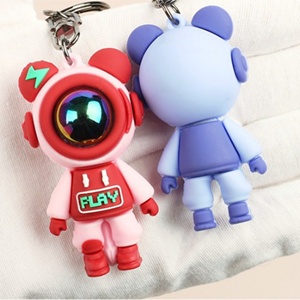 Llavero de PVC 3D de Plástico con Diseño de Oso Relámpago de Dibujos Animados, Suave y Adorable, Personalizado, Venta al por Mayor Barata - Product Image 5