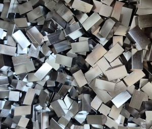 Barre carrée en acier inoxydable résistant à la corrosion - Dimensions personnalisées pour la fabrication architecturale - Product Image 2