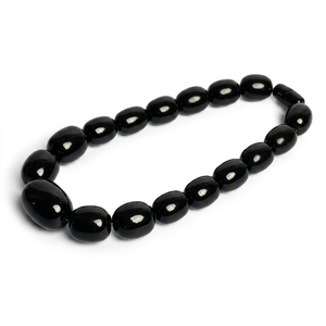 Collar Clásico de Perlas Naturales con Cuentas de Resina Negra, Joyería Unisex, Pieza de Moda para Fiestas - Product Image 1