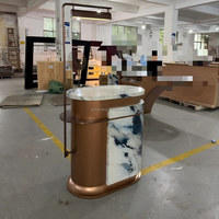 Comptoir d'accueil personnalisé en marbre pour restaurant, support de réception en acier inoxydable or rose, fabricant de mobilier commercial OEM/ODM