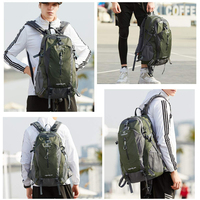 Sac à dos de randonnée 40L pour hommes et femmes, sac à dos de camping extérieur imperméable et léger
