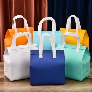 Sac isotherme personnalisé en non-tissé avec feuille d'aluminium pour livraison de repas - Product Image 2
