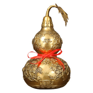 Ornement en cuivre en forme de gourde avec motif floral pour la décoration Feng Shui et du Nouvel An chinois, haute qualité - Product Image 2