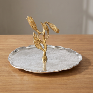 Plateau de service argenté avec motif de tulipes dorées, plat décoratif pour usage résidentiel - Product Image 4