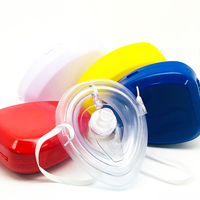 Masque de RCP jetable multicolores personnalisé avec valve unidirectionnelle, écran facial de RCP, barrière de réanimation bouche à bouche pour les premiers secours