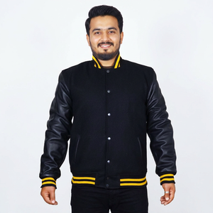 Chaqueta Universitaria Estilo Letterman Lisa con Mangas de Cuero Negro, Cuerpo de Lana, Decoración con Botones para la Temporada de Invierno - Product Image 1