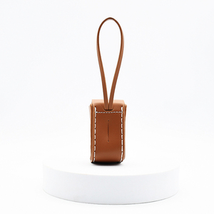 กระเป๋าใส่อุจจาระสุนัขกันน้ำทำจากหนังแฟนซีที่จับกระเป๋าใส่ขยะสำหรับสัตว์เลี้ยงแบบพรีเมียมออกแบบโลโก้ได้ตามต้องการ - Product Image 6