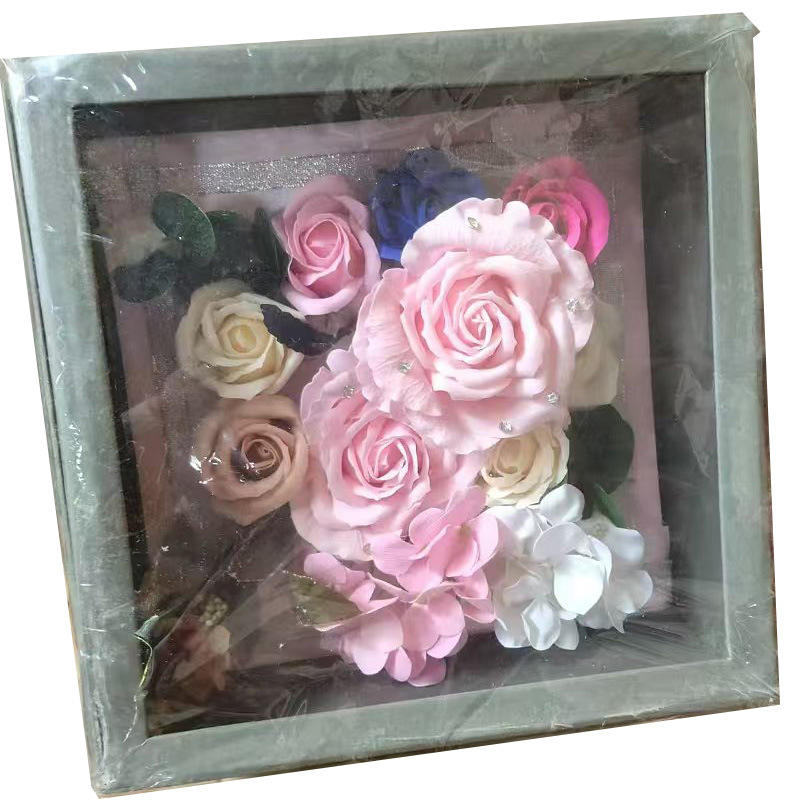 กล่องของขวัญทรงสี่เหลี่ยมลายกุหลาบ-สีชมพู