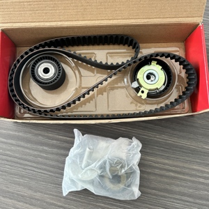 Kit de courroie de distribution de haute qualité K035671XS 130C17529R 16806-00Q0L pour <span class=keywords><strong>LADA</strong></span>/<span class=keywords><strong>DACIA</strong></span>/RENAULT - Product Image 5