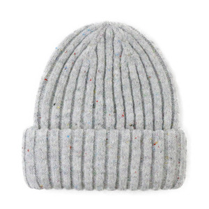 수채화 스페클 비니 부드러운 옴브레 도트 리브 니트 모자 은은한 파스텔 팔레트 편안한 슬라우치 캡 부드러운 감성의 일상 착용용 - Product Image 3