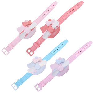 Mini ventilateur portable rechargeable USB pour enfants, design de dessin animé, couleurs rose et bleu - Product Image 1