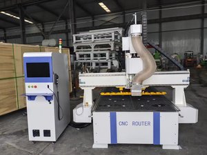 Holz Sperrholz Schneid möbel Holz bearbeitung <span class=keywords><strong>Cnc</strong></span> Holz fräser Maschine <span class=keywords><strong>Cnc</strong></span> Schneiden 1325 Atc <span class=keywords><strong>Cnc</strong></span> Router Preis - Product Image 5